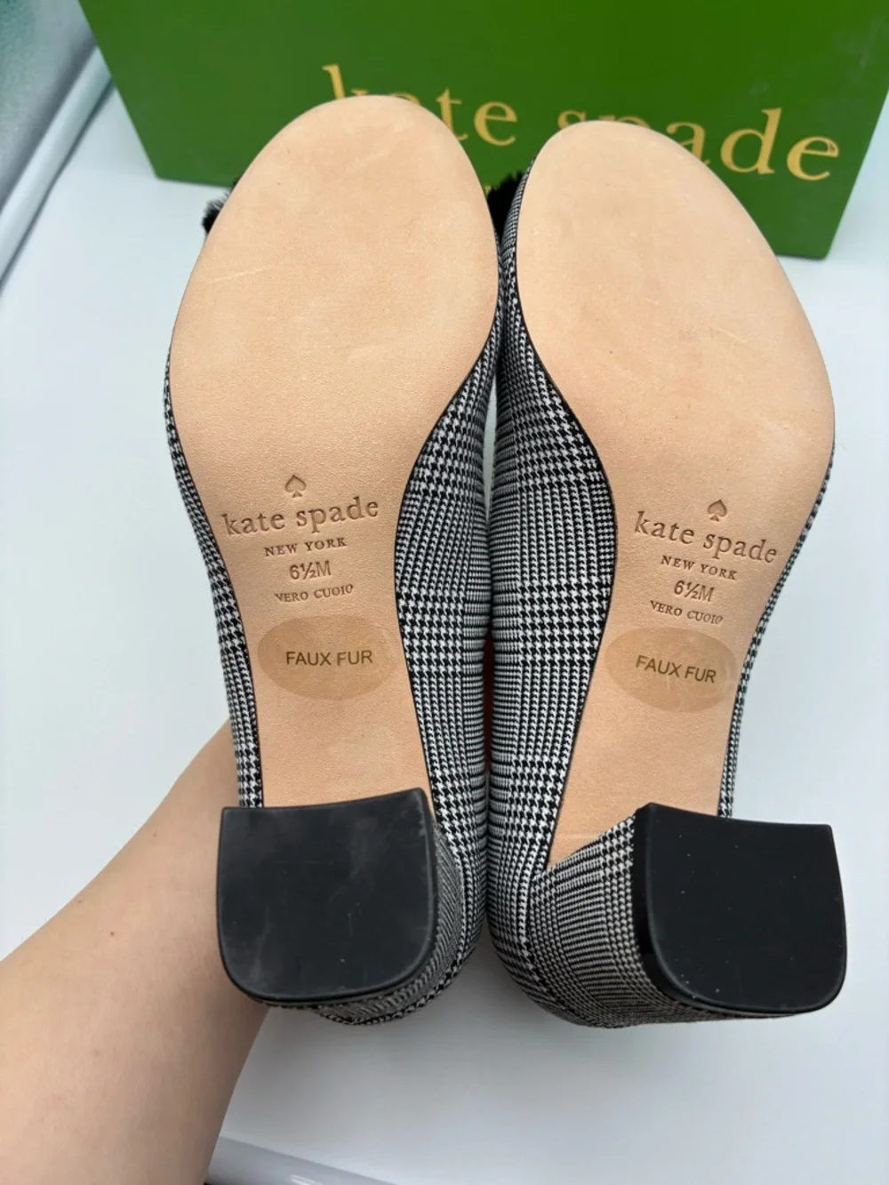 NWB Kate Spade Carine Black Plaid Fur-Trim Pumps size 6.5 M